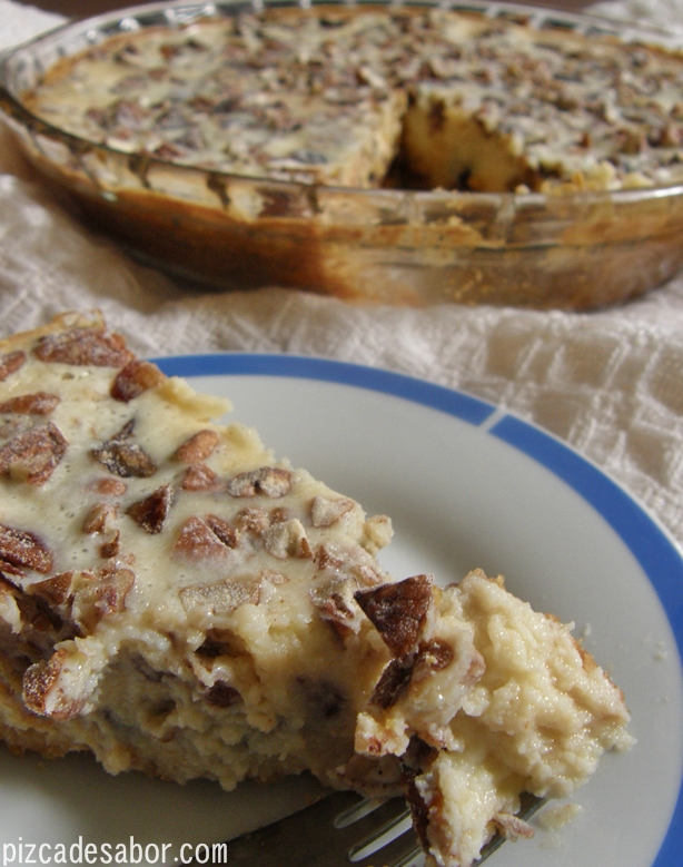 Pay de queso con nuez y dátil - Pizca de Sabor