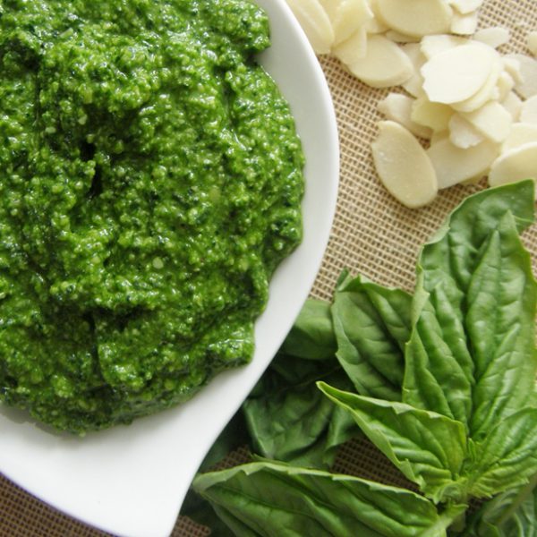 Pesto de espinaca y albahaca