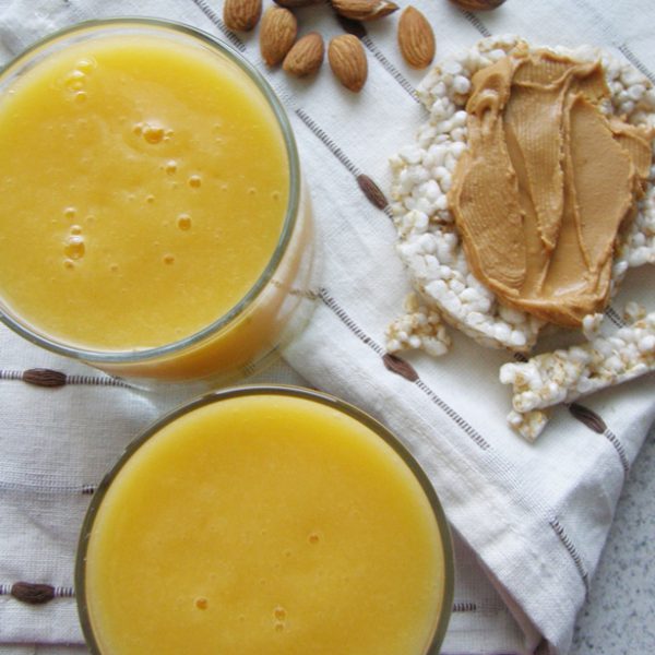 Smoothie de mango y maracuyá