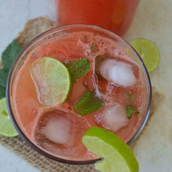 Agua de sandía y coco