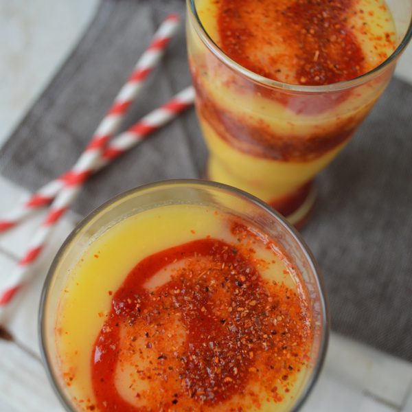 Mangonadas o frappe de mango con chile y chamoy