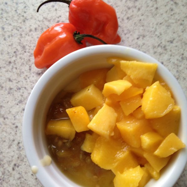 Mantequilla de mango y chile habanero