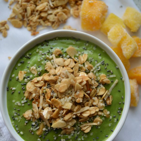 Superfoods smoothie bowl