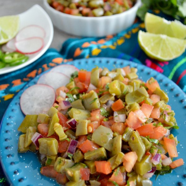 Ensalada de nopales