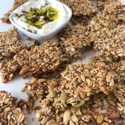 Galletas o crackers de avena & semillas www.pizcadesabor.com