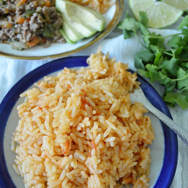 Arroz mexicano o arroz rojo para flojos (muy fácil & delicioso) www.pizcadesabor.com