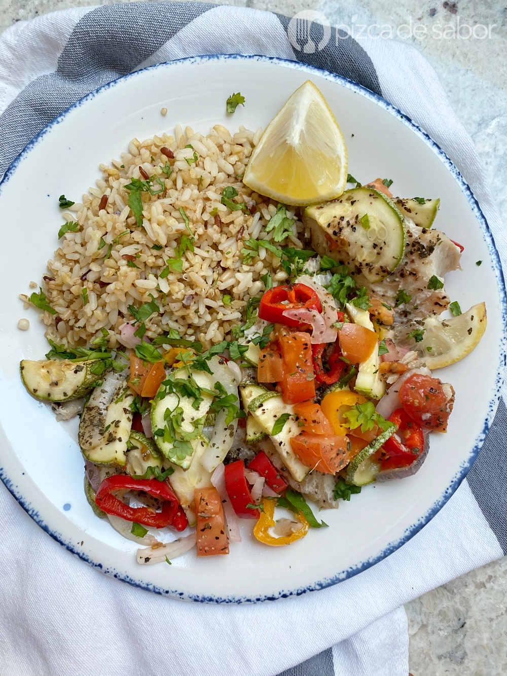 Pescado Al Horno Con Vegetales Pizca De Sabor